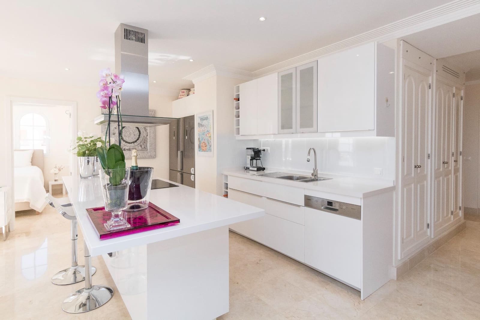 3 chambre Appartement à vendre à Mogan avec piscine garage - 1 750 000 € (Ref: 9659455)