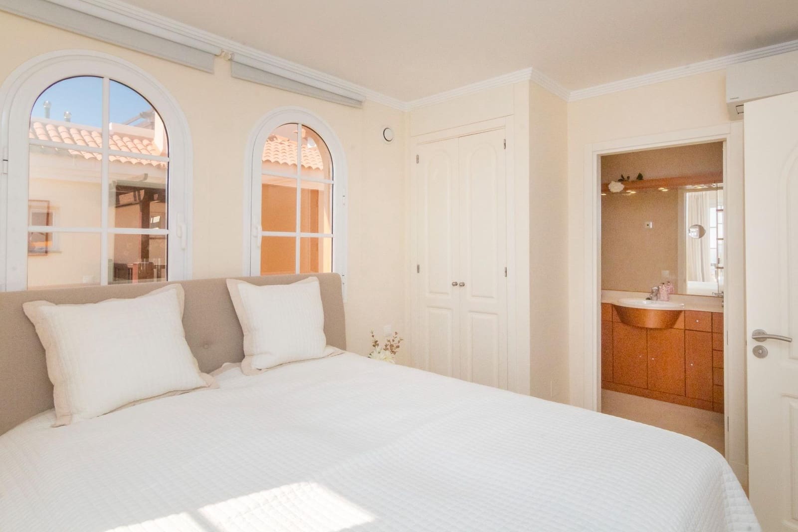 3 chambre Appartement à vendre à Mogan avec piscine garage - 1 750 000 € (Ref: 9659455)