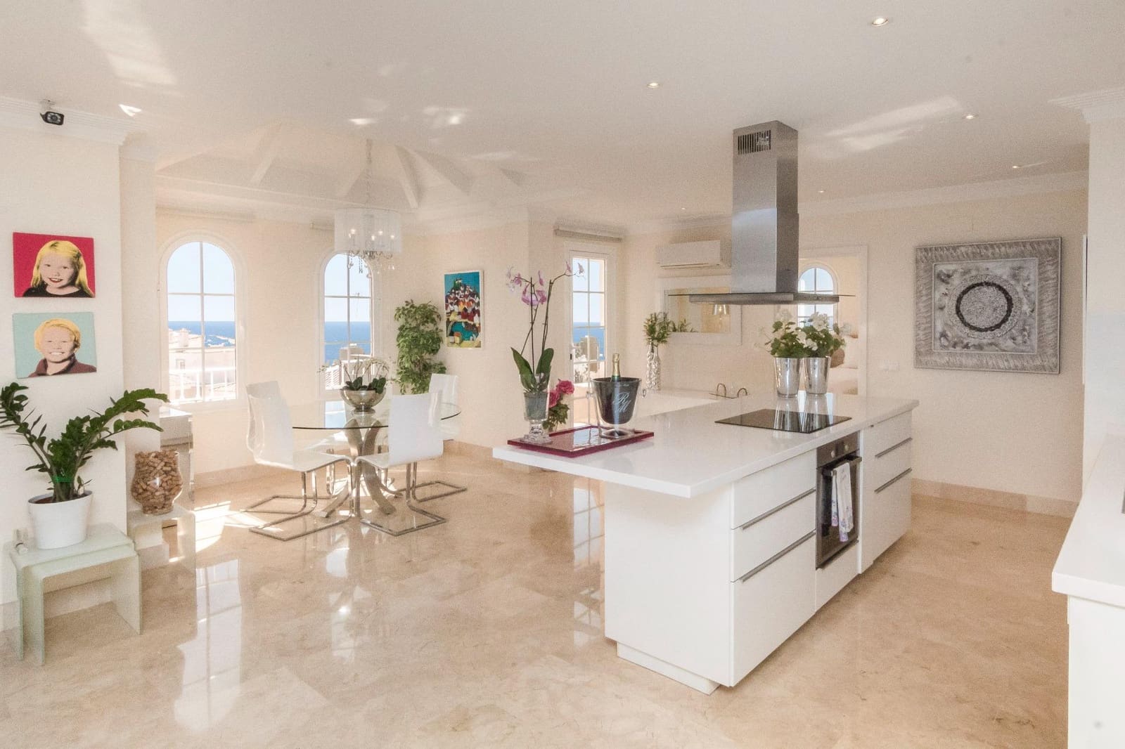 3 chambre Appartement à vendre à Mogan avec piscine garage - 1 750 000 € (Ref: 9659455)