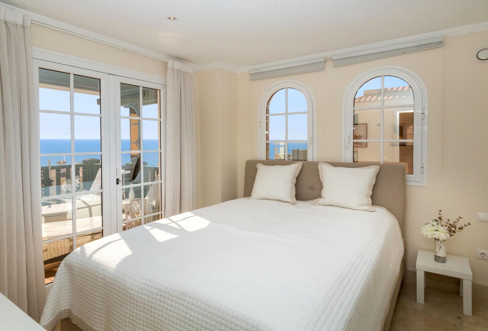 3 chambre Appartement à vendre à Mogan avec piscine garage - 1 750 000 € (Ref: 9659455)