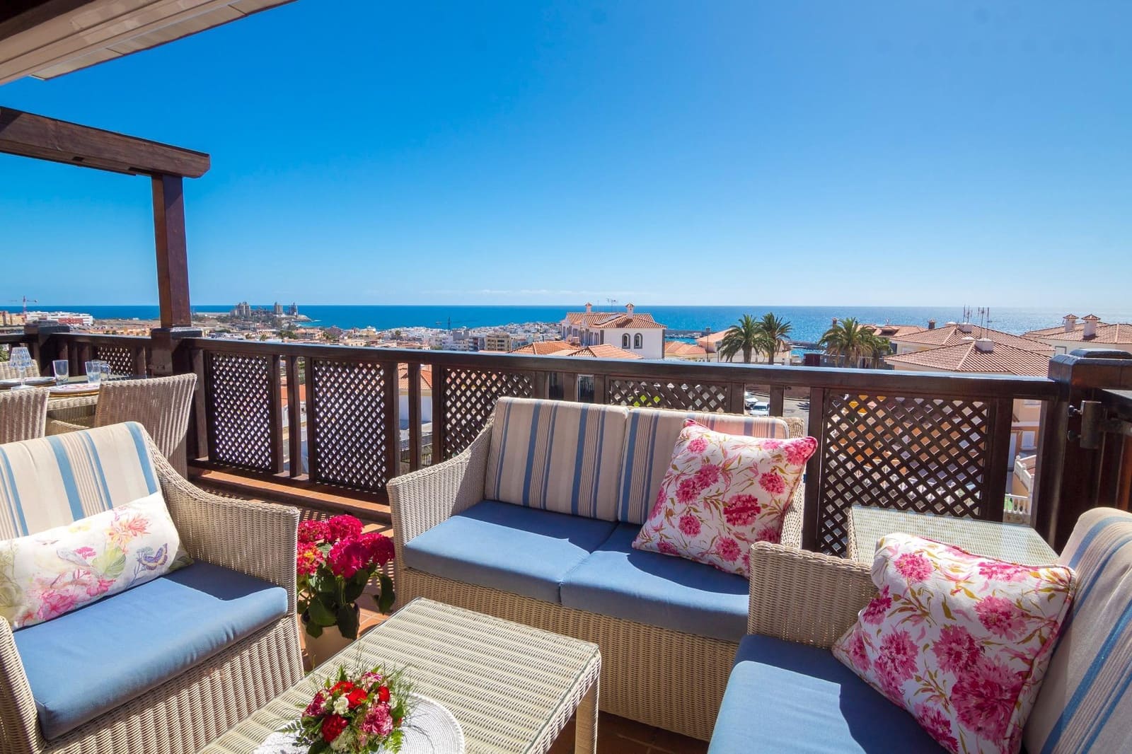 3 chambre Appartement à vendre à Mogan avec piscine garage - 1 750 000 € (Ref: 9659455)