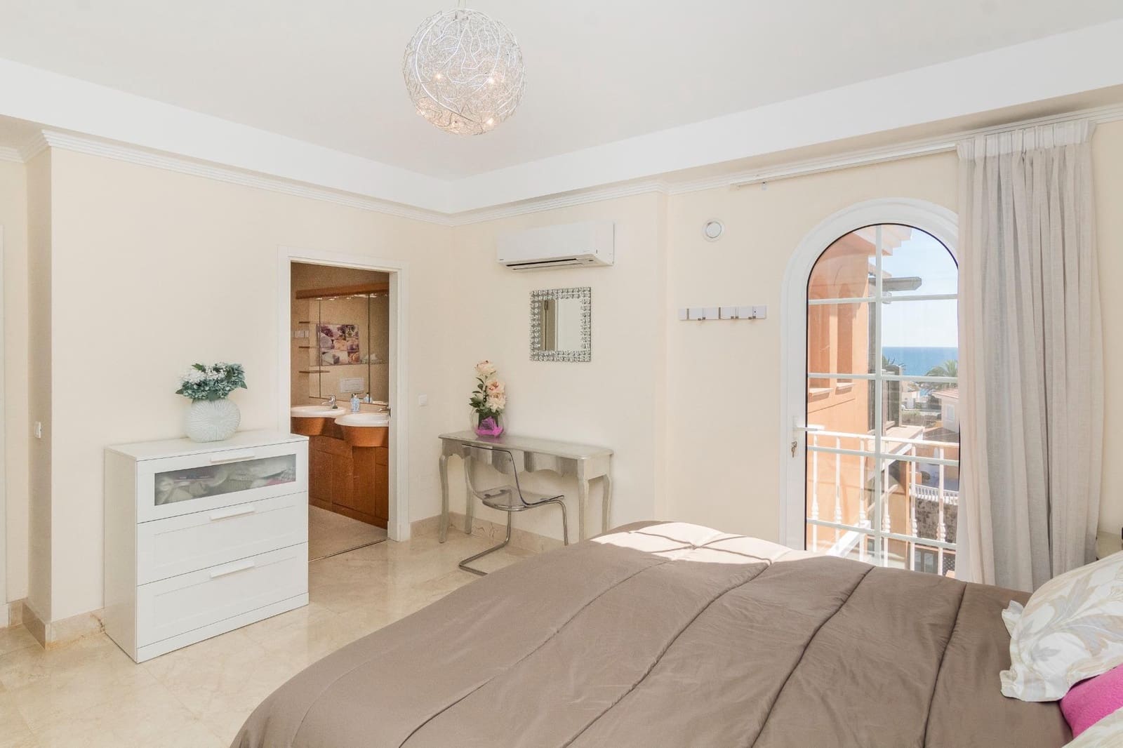 3 camera da letto Appartamento in vendita in Mogan con piscina garage - 1.600.000 € (Rif: 9659455)