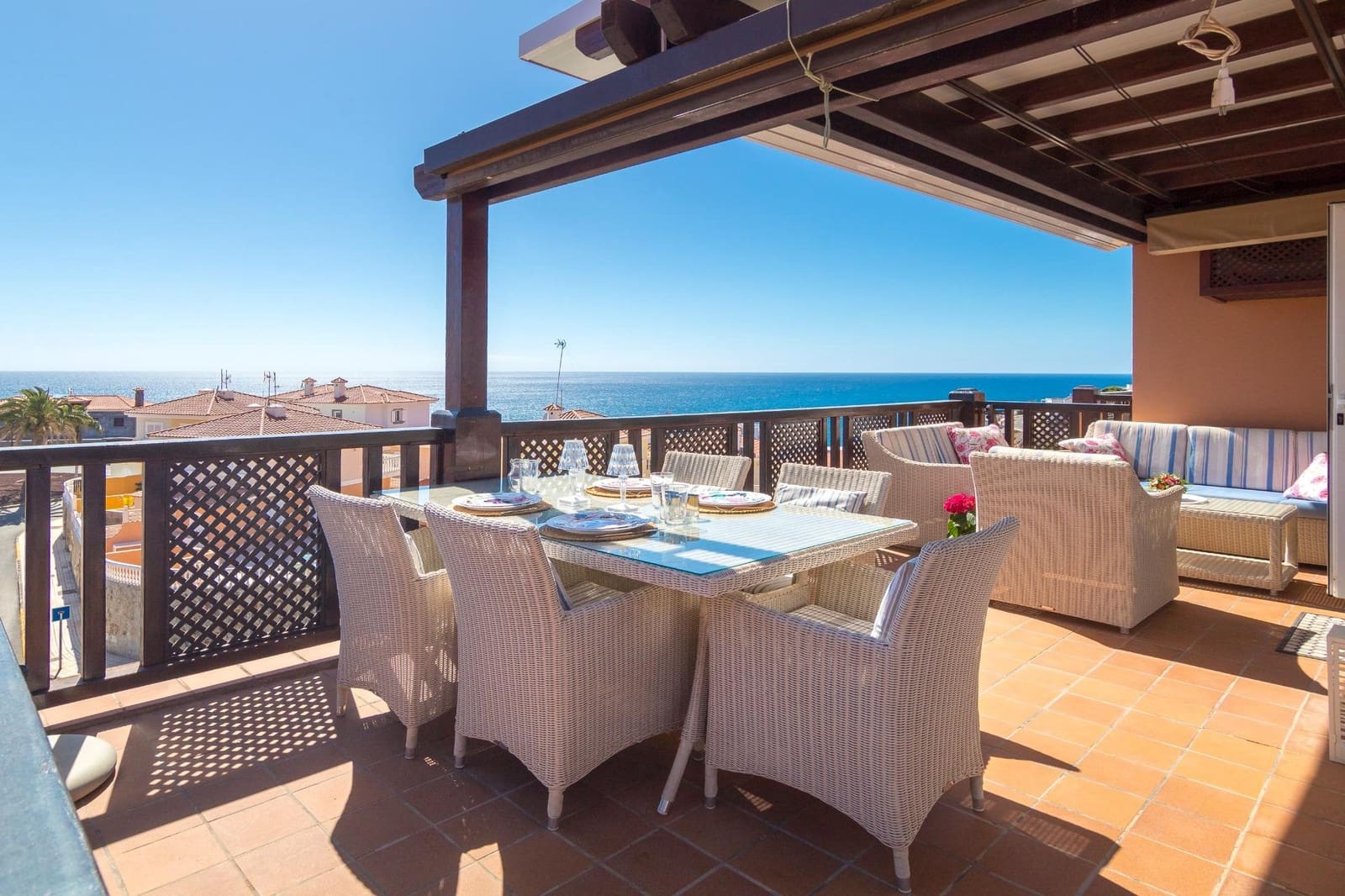 3 camera da letto Appartamento in vendita in Mogan con piscina garage - 1.600.000 € (Rif: 9659455)