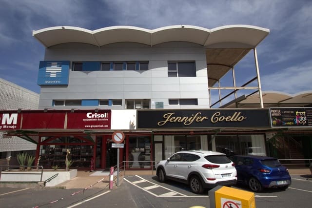 Local Comercial en San Bartolomé de Tirajana en venta - 437.000 € (Ref: 9738572)