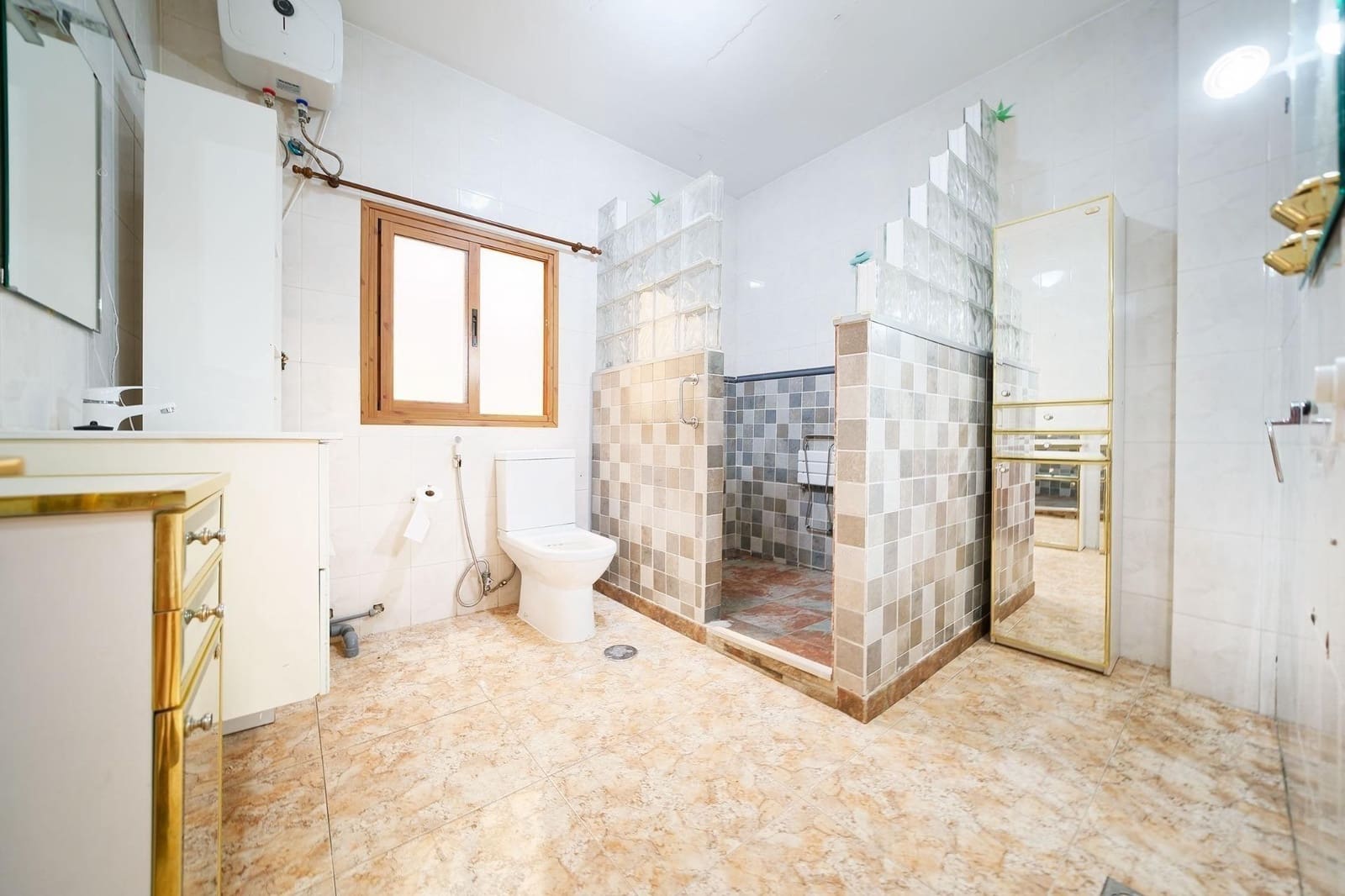 10 soverom Hus til salgs i El Tablero - € 590 000 (Ref: 9758975)