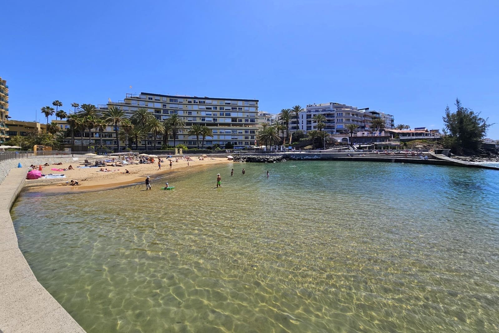 2 bedroom Commercial for rent in Mogan - € 1,690 (Ref: 9778140)