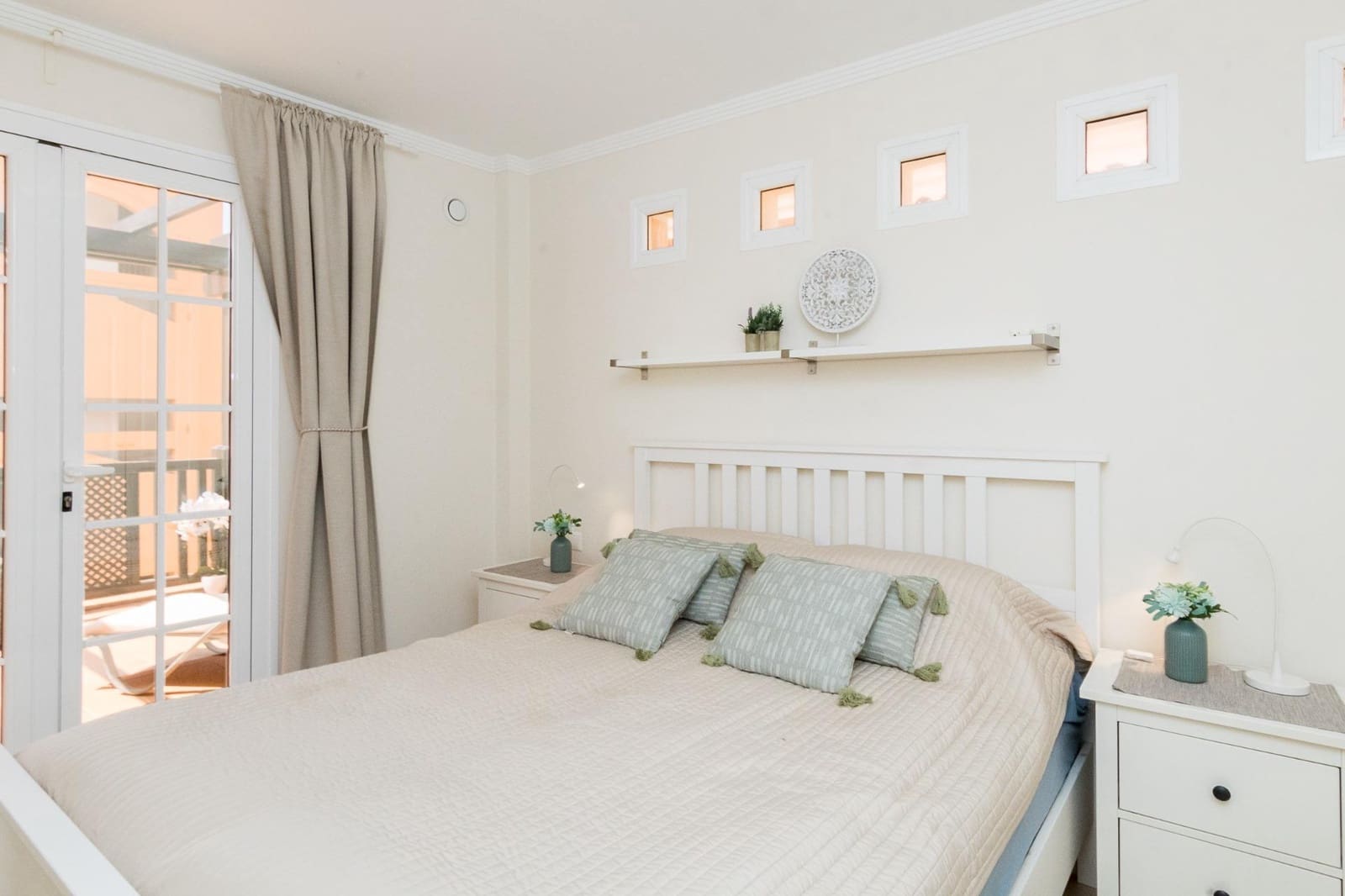 2 quarto Apartamento para venda em Mogan com piscina garagem - 550 000 € (Ref: 9799267)