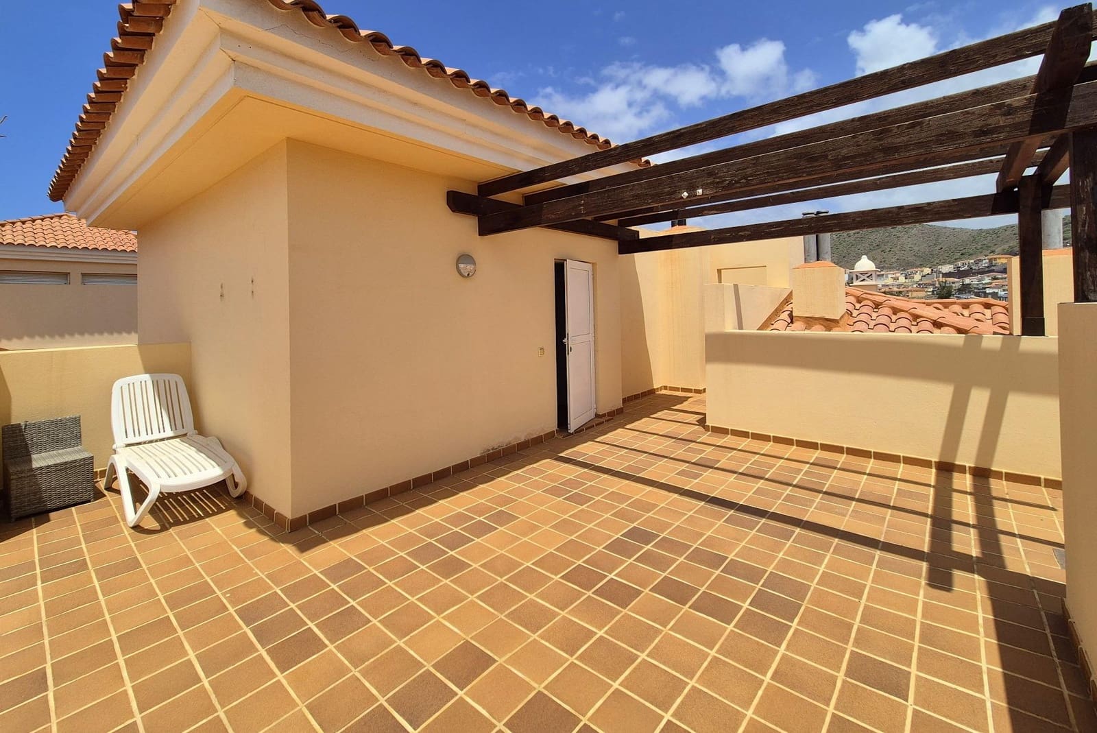 2 quarto Apartamento para venda em Mogan com piscina garagem - 550 000 € (Ref: 9799267)
