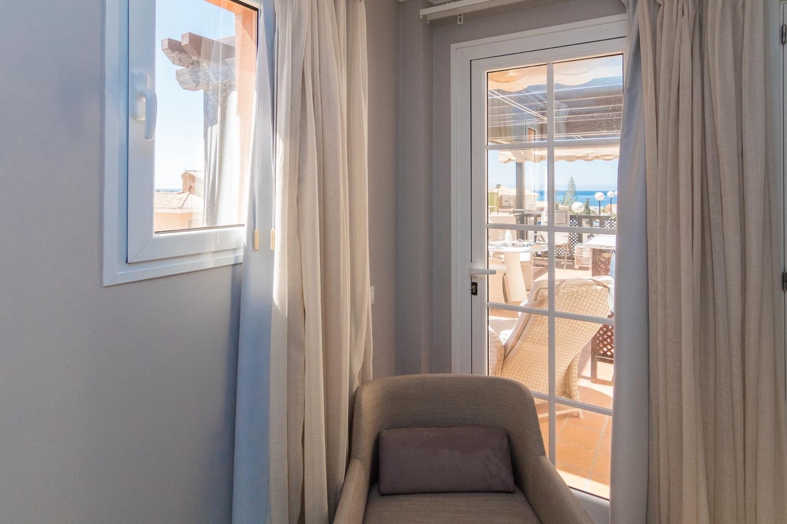 2 bedroom Apartment for sale in Mogan with pool garage - € 499,000 (Ref: 9825261)
