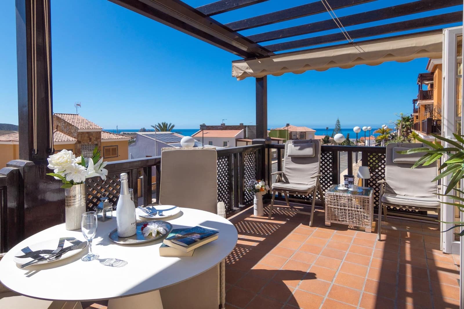 2 bedroom Apartment for sale in Mogan with pool garage - € 499,000 (Ref: 9825261)