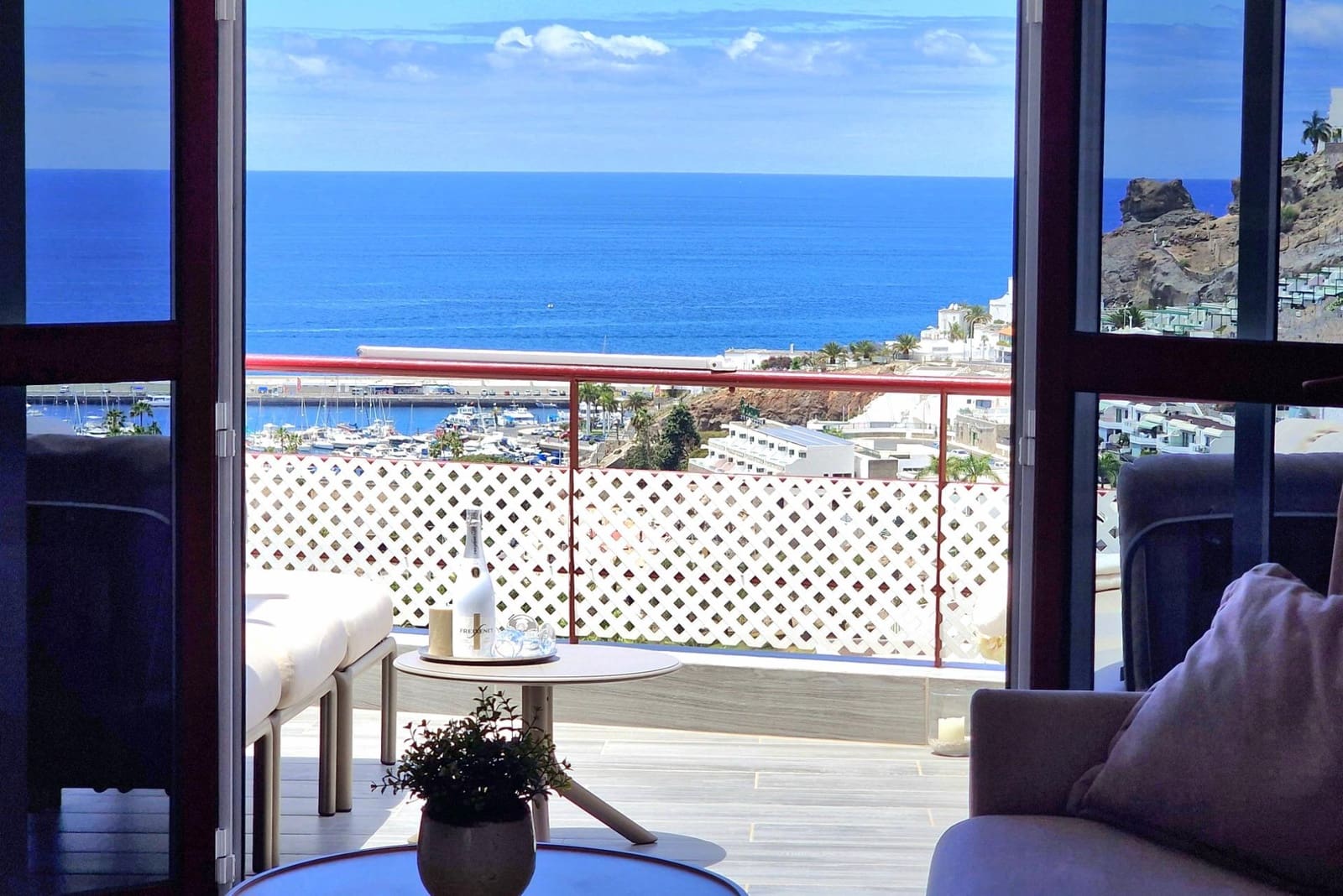 Apartamento de 1 habitación en Mogán en venta con piscina - 234.000 € (Ref: 9831540)