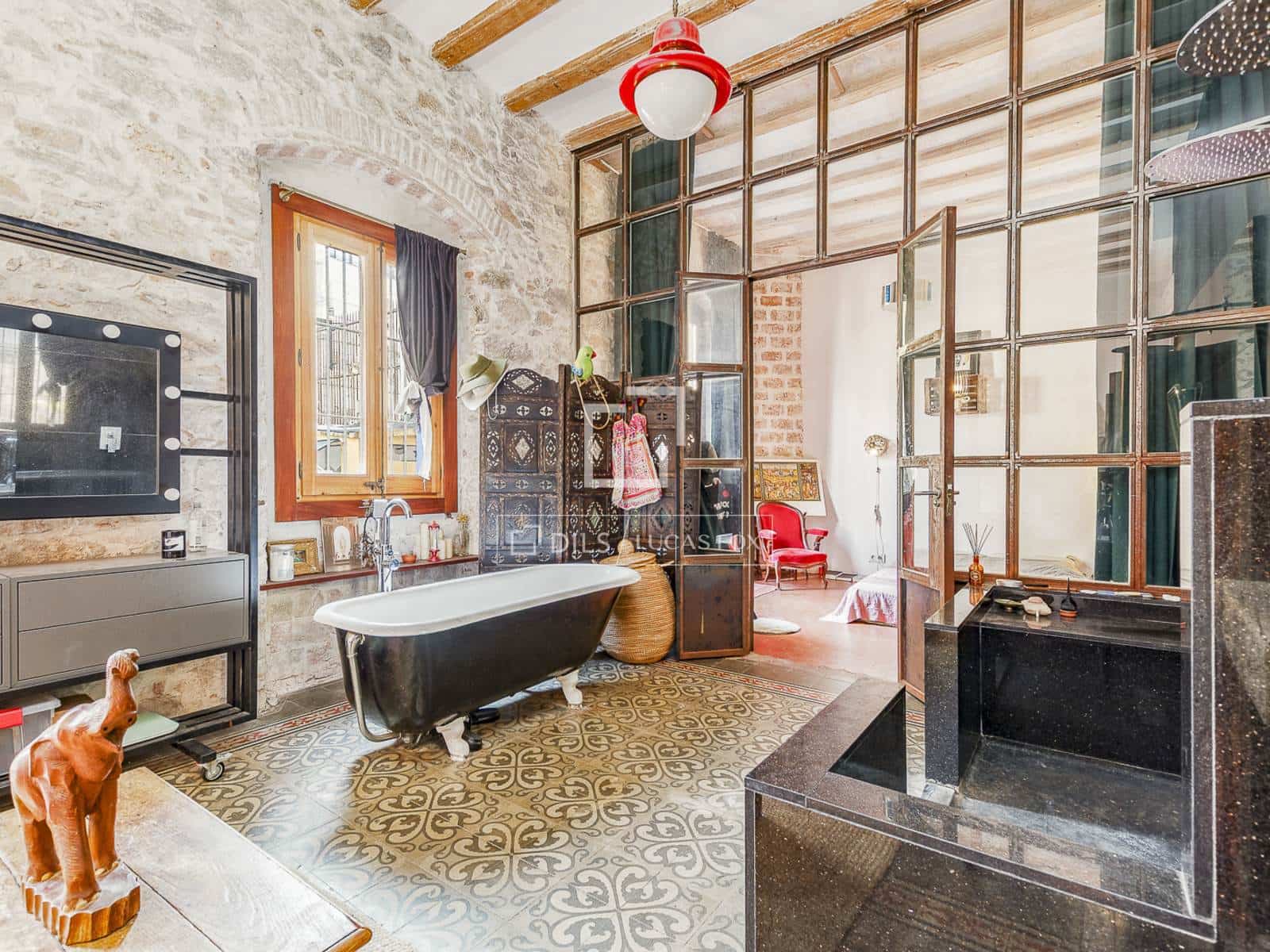 2 soverom Leilighet til salgs i Barcelona by - € 750 000 (Ref: 10000530)
