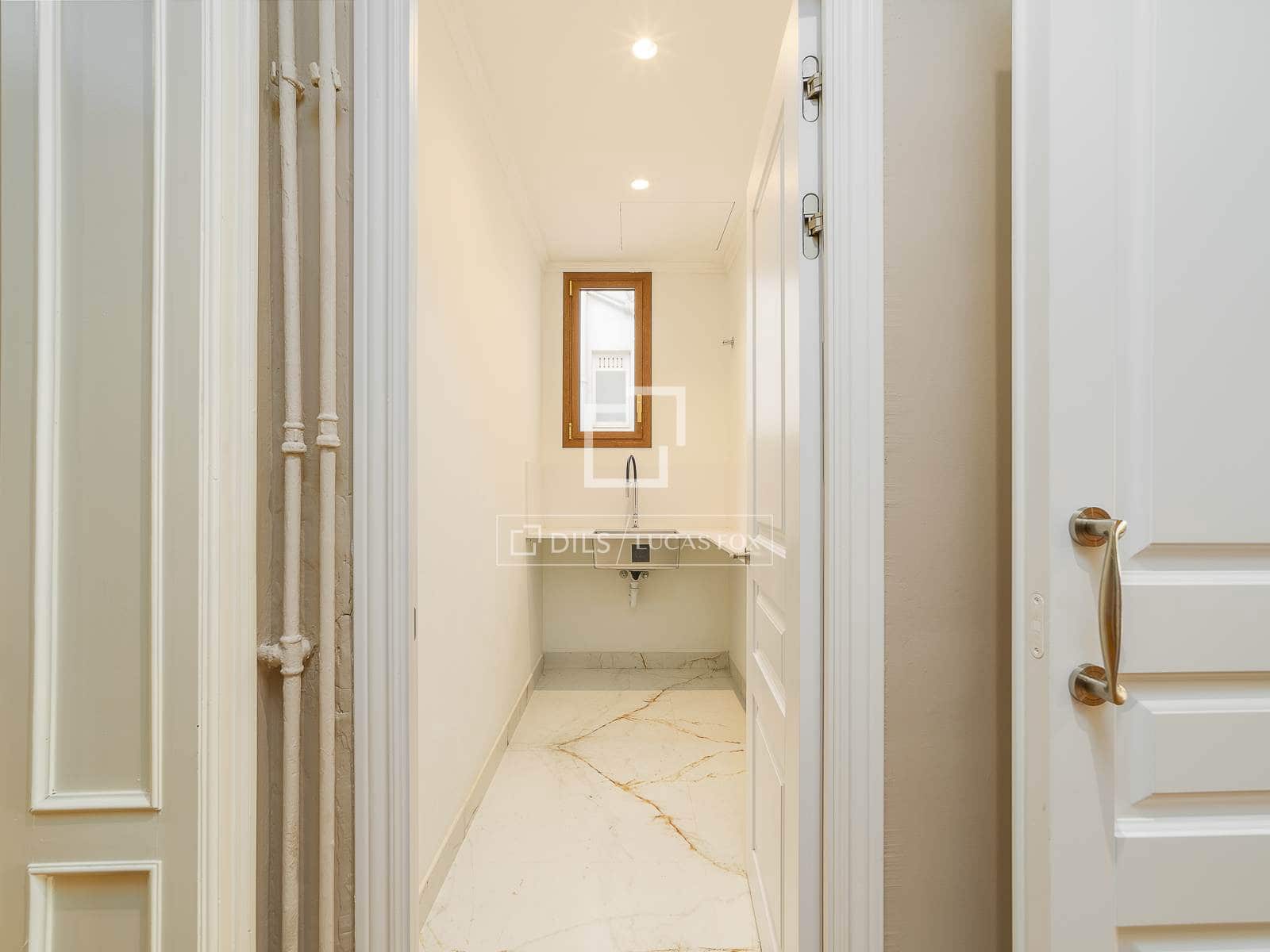 4 soverom Leilighet til salgs i Barcelona by - € 1 495 000 (Ref: 10000889)