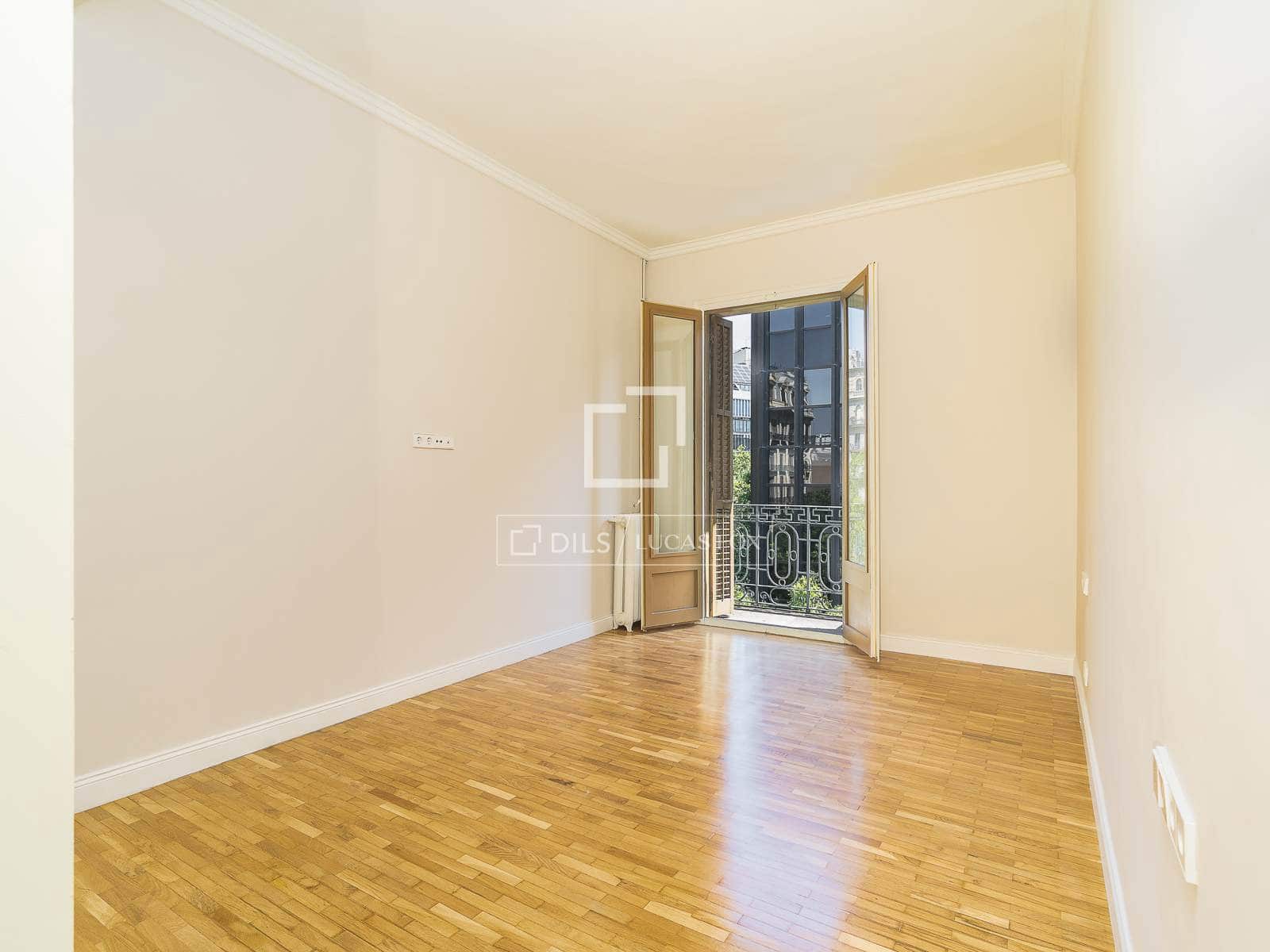 4 soverom Leilighet til salgs i Barcelona by - € 1 495 000 (Ref: 10000889)