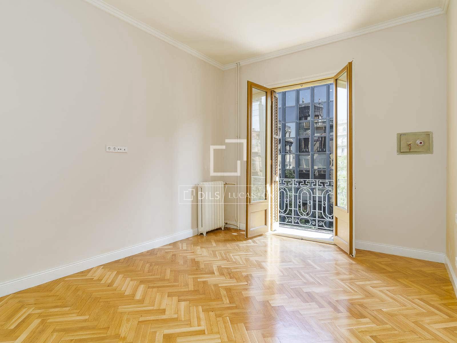 4 soverom Leilighet til salgs i Barcelona by - € 1 495 000 (Ref: 10000889)