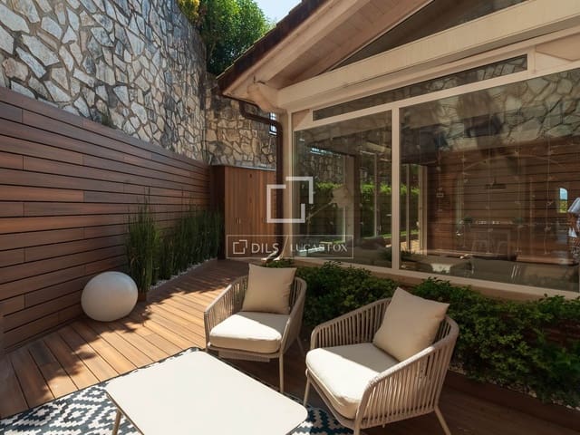 5 sovrum Villa till salu i Donostia-San Sebastián med garage - 1 550 000 € (Ref: 10000890)