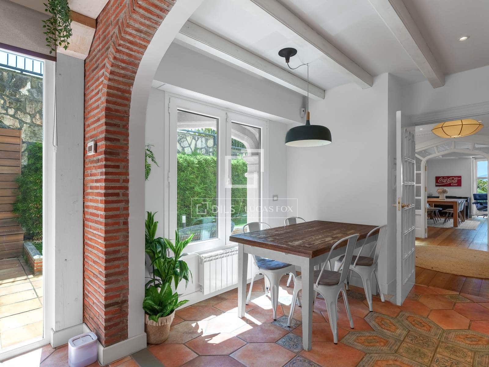5 sovrum Villa till salu i Donostia-San Sebastian med garage - 1 550 000 € (Ref: 10000890)