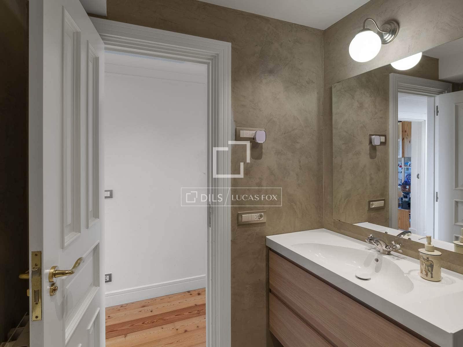 5 sovrum Villa till salu i Donostia-San Sebastian med garage - 1 550 000 € (Ref: 10000890)