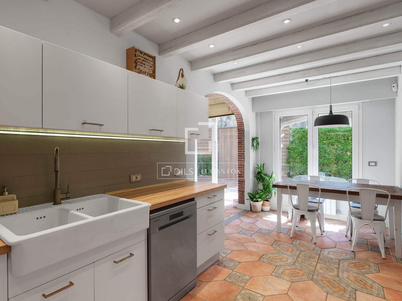 5 sovrum Villa till salu i Donostia-San Sebastian med garage - 1 550 000 € (Ref: 10000890)