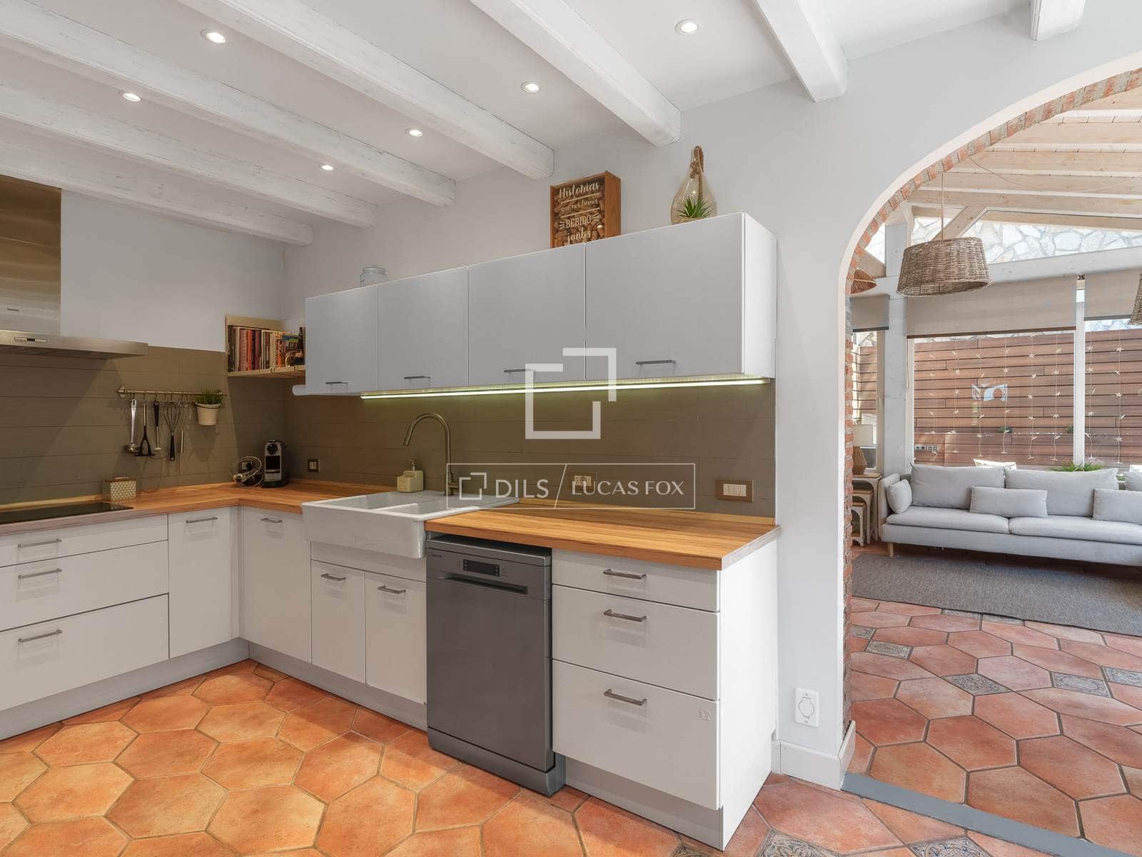 5 sovrum Villa till salu i Donostia-San Sebastian med garage - 1 550 000 € (Ref: 10000890)