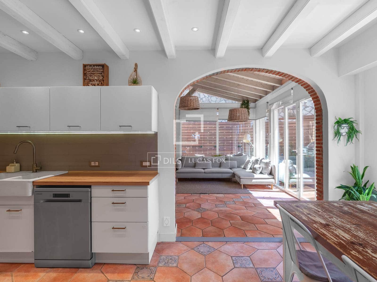 5 sovrum Villa till salu i Donostia-San Sebastian med garage - 1 550 000 € (Ref: 10000890)