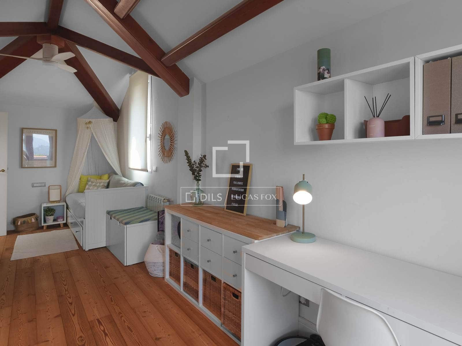 5 sovrum Villa till salu i Donostia-San Sebastian med garage - 1 550 000 € (Ref: 10000890)