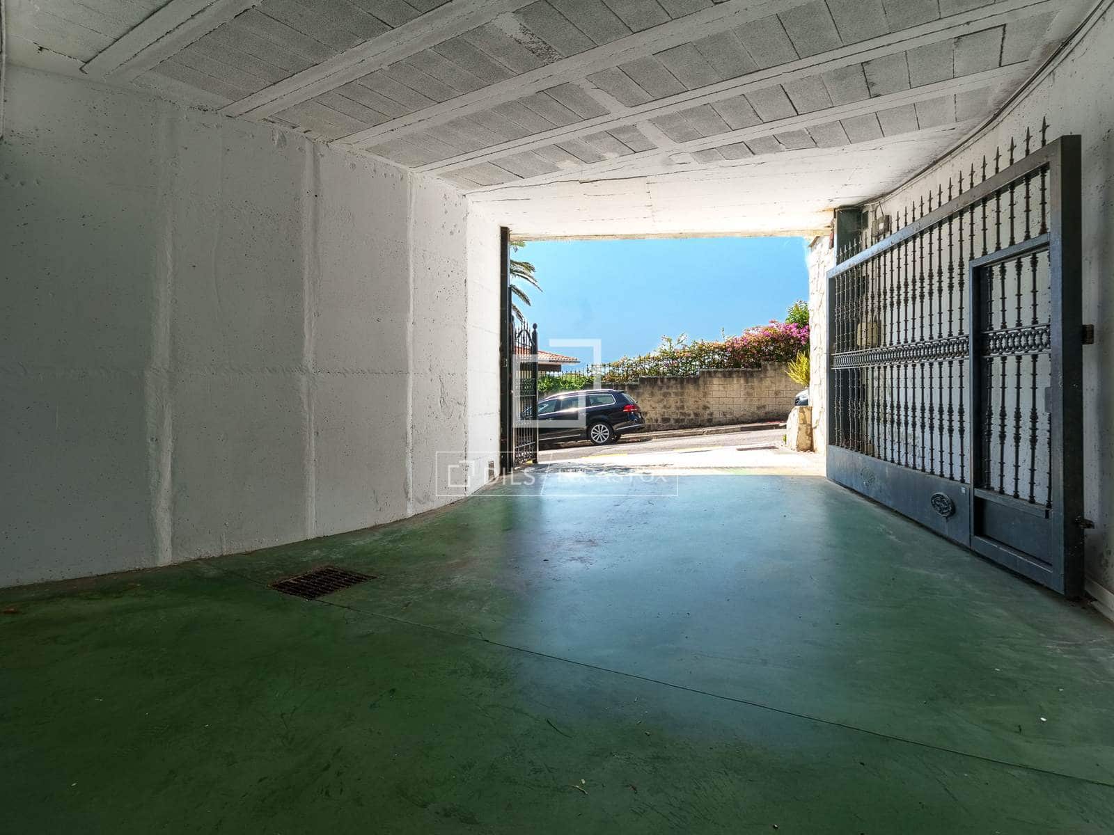 5 sovrum Villa till salu i Donostia-San Sebastian med garage - 1 550 000 € (Ref: 10000890)