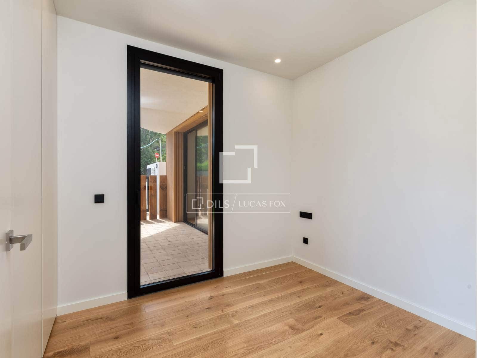 3 soverom Leilighet til salgs i Palamos med svømmebasseng garasje - € 725 000 (Ref: 10001268)