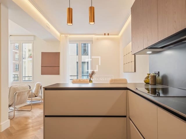 2 slaapkamer Appartement te koop in Trafalgar, Madrid stad - € 1.140.000 (Ref: 10001269)