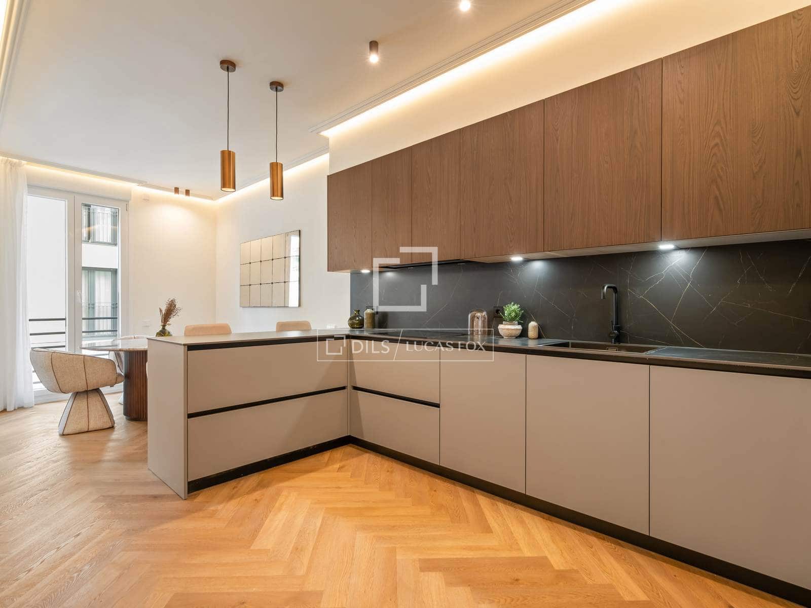 2 bedroom Apartment for sale in Madrid city - € 1,140,000 (Ref: 10001269)