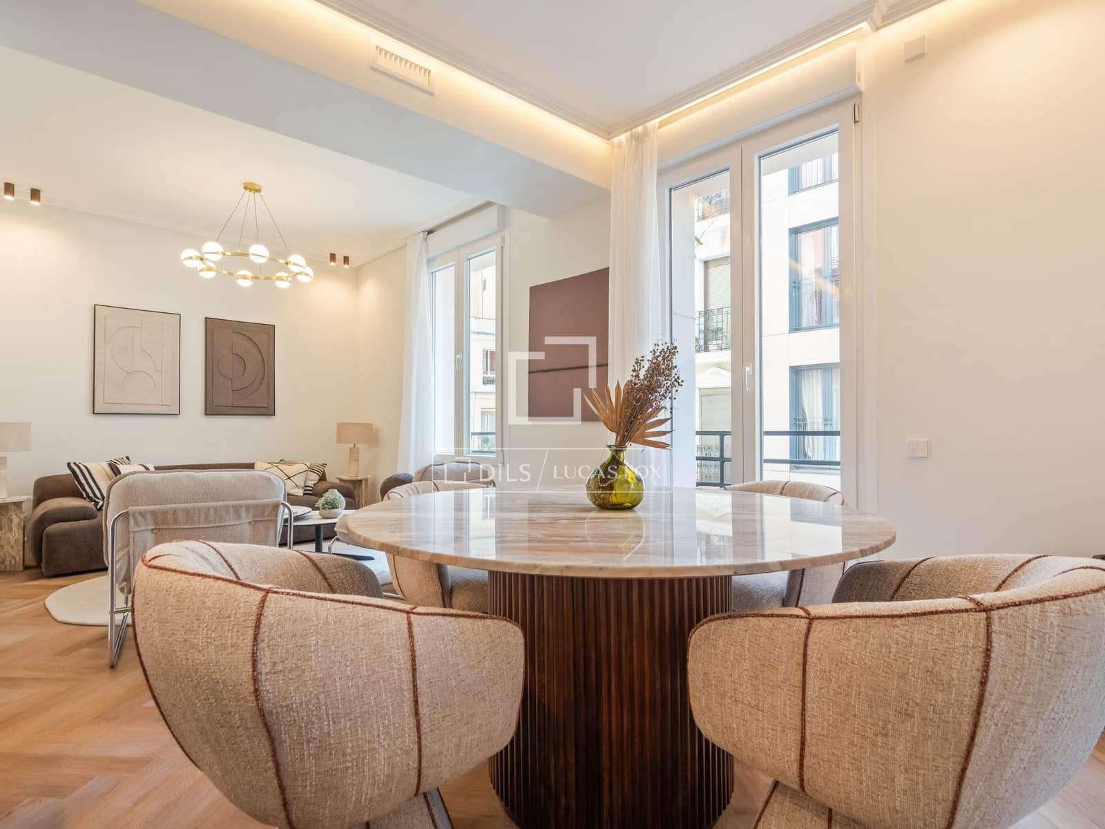 2 bedroom Apartment for sale in Madrid city - € 1,140,000 (Ref: 10001269)