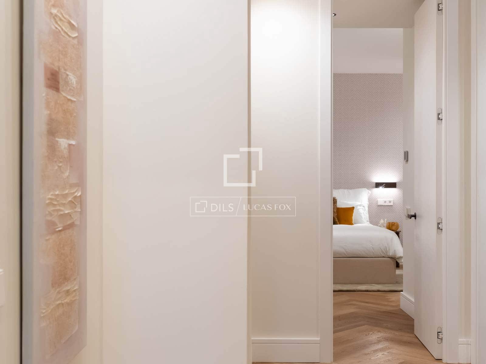 2 bedroom Apartment for sale in Madrid city - € 1,140,000 (Ref: 10001269)