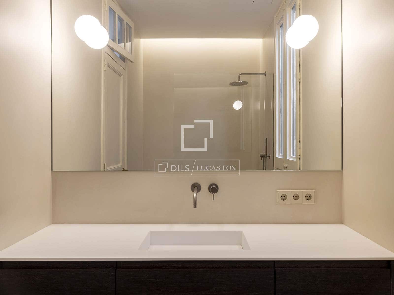 3 soveværelse Lejlighed til salg i Barcelona by - € 1.495.000 (Ref: 10001313)