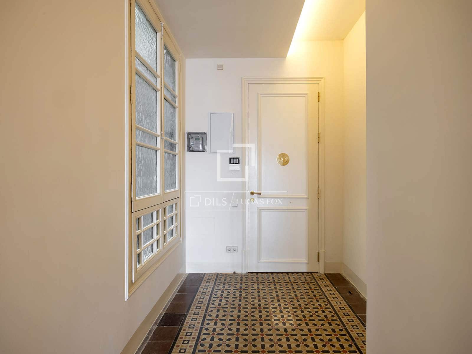 3 soveværelse Lejlighed til salg i Barcelona by - € 1.495.000 (Ref: 10001313)