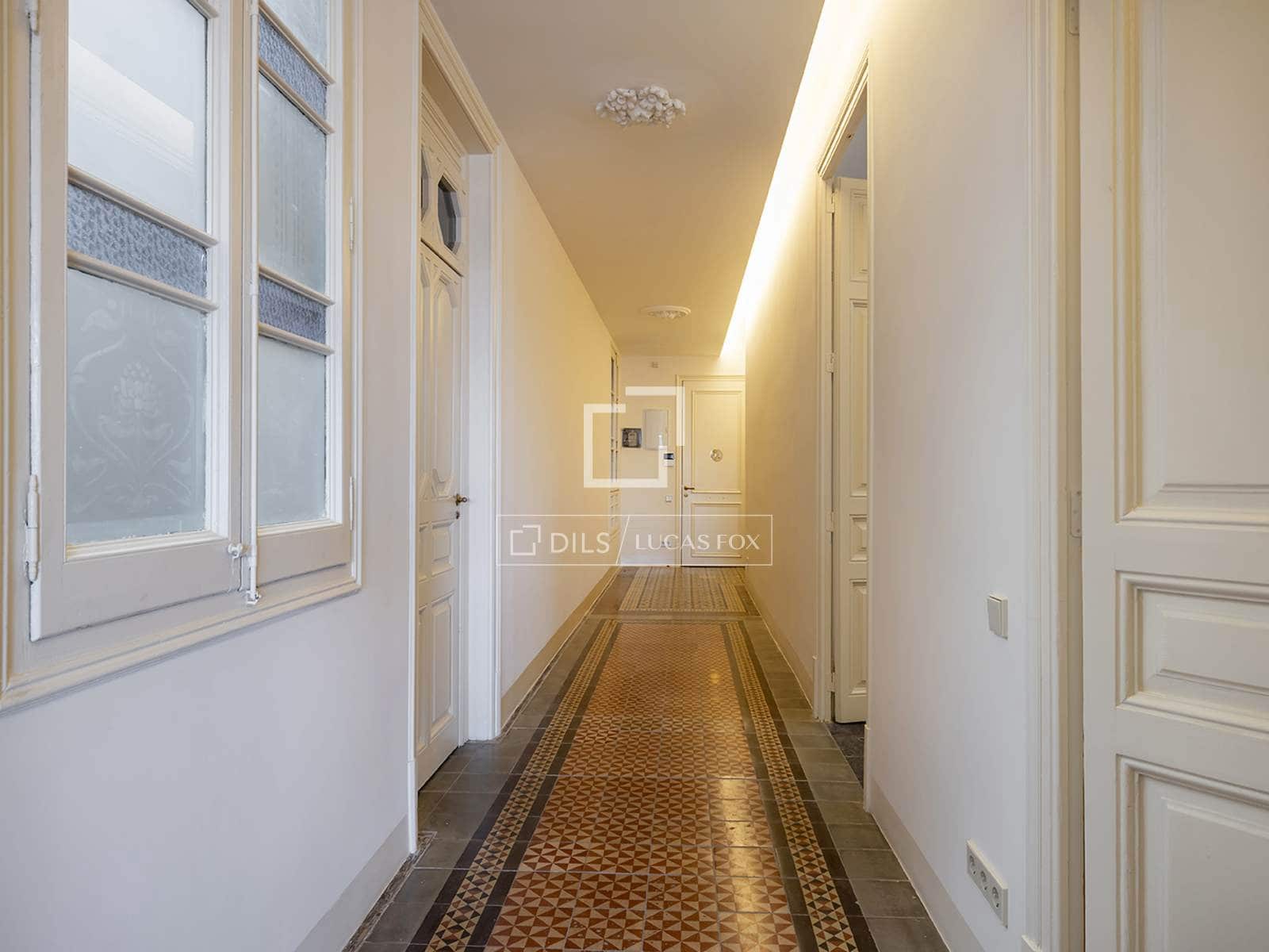 3 soveværelse Lejlighed til salg i Barcelona by - € 1.495.000 (Ref: 10001313)