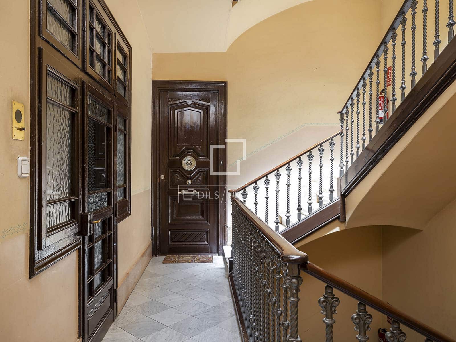 3 soveværelse Lejlighed til salg i Barcelona by - € 1.495.000 (Ref: 10001313)