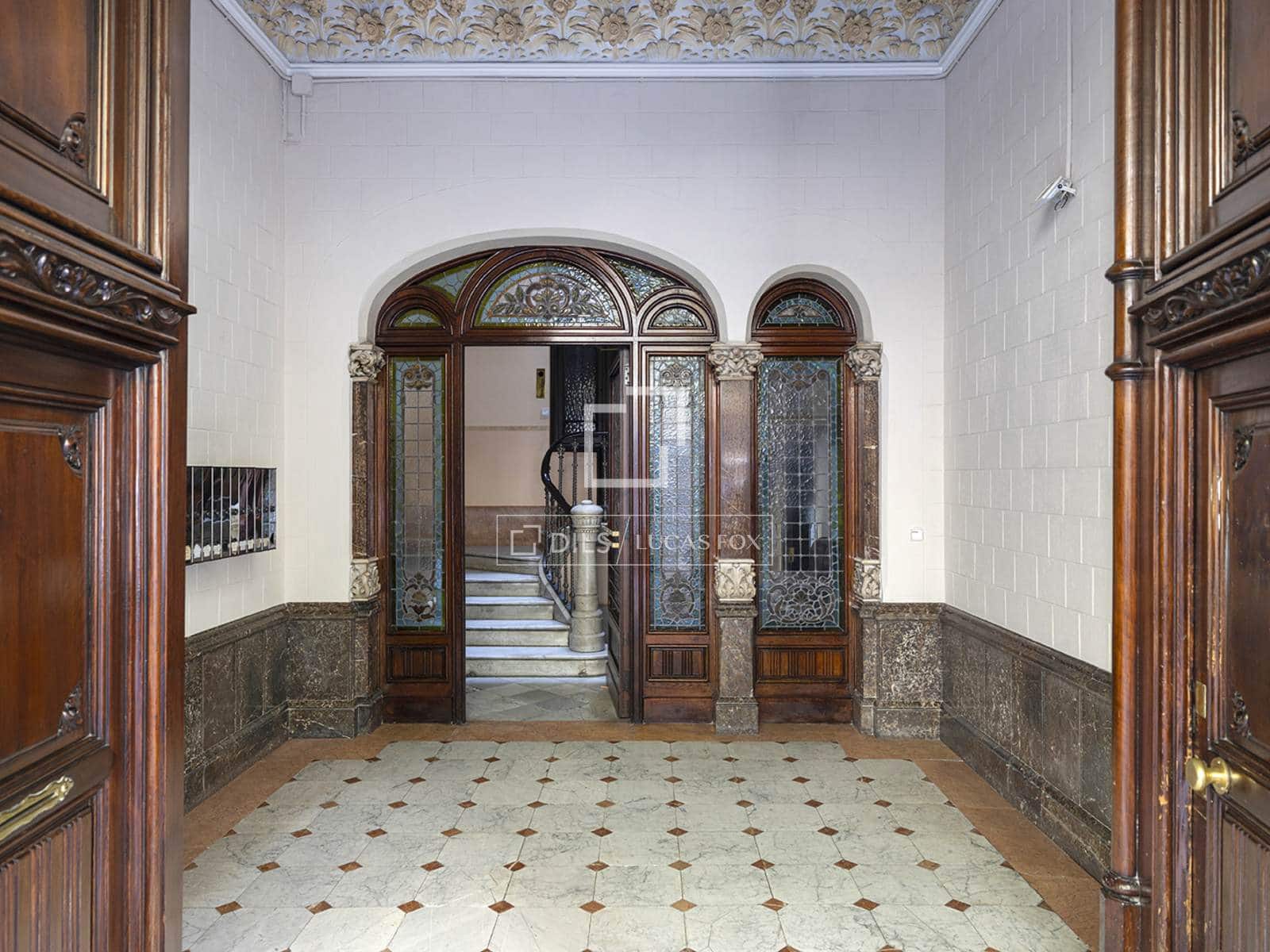 3 soveværelse Lejlighed til salg i Barcelona by - € 1.495.000 (Ref: 10001313)