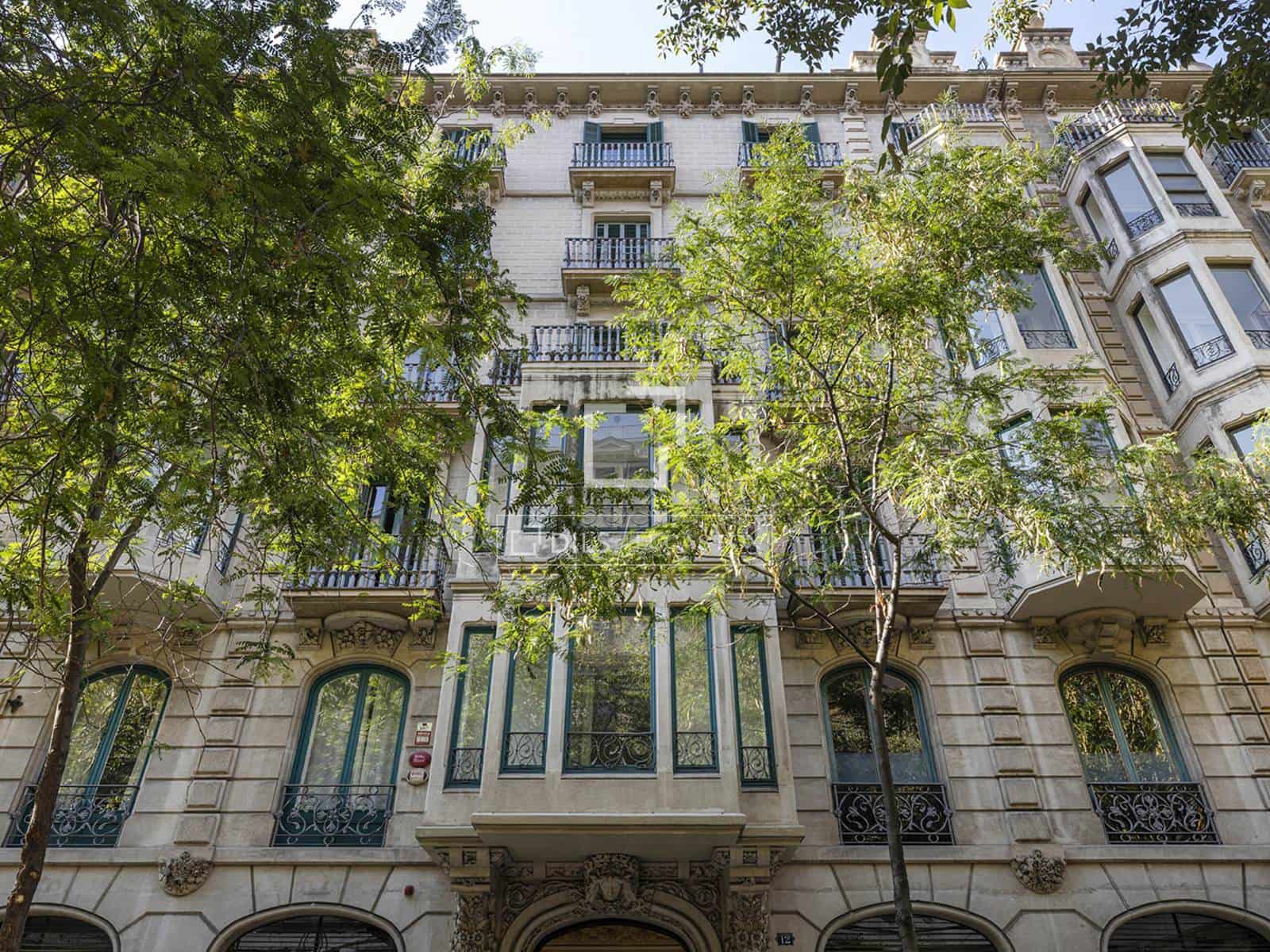 3 soveværelse Lejlighed til salg i Barcelona by - € 1.495.000 (Ref: 10001313)