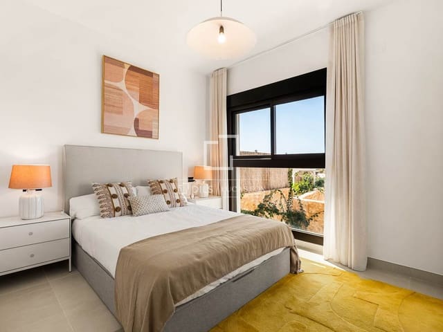 Chalet de 3 habitaciones en Finestrat en venta con piscina garaje - 799.000 € (Ref: 10001315)