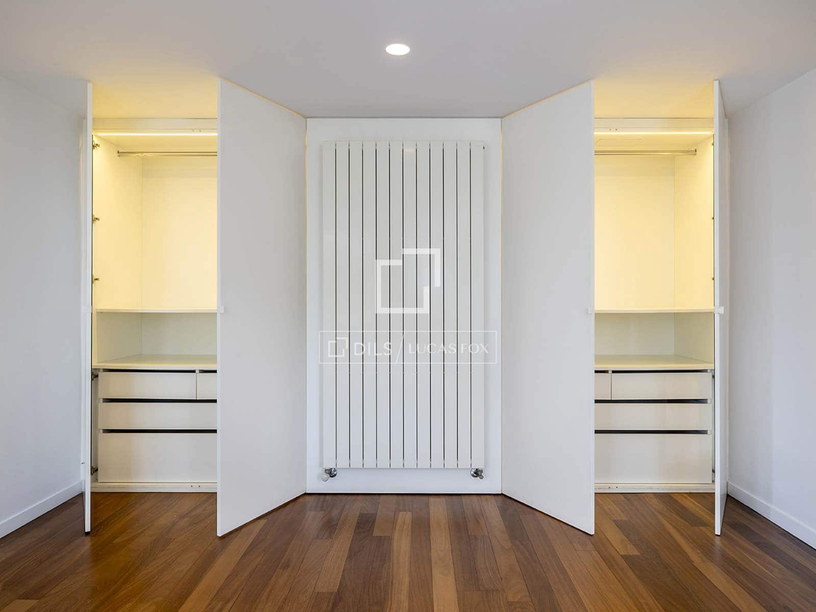 Villa/Maison de 5 chambres à louer à Barcelone ville avec piscine garage - 8 500 € (Ref: 10004459)