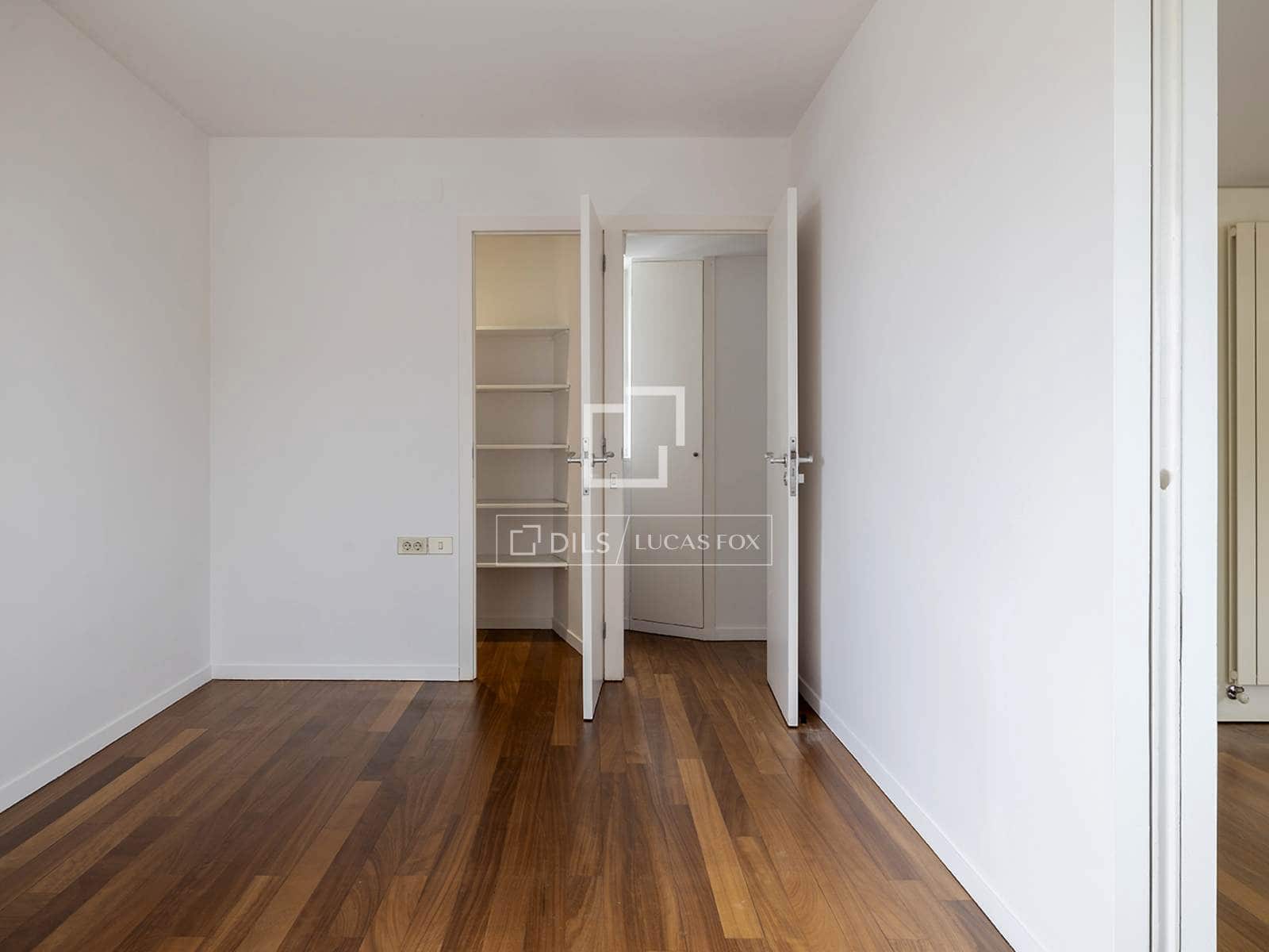 Villa/Maison de 5 chambres à louer à Barcelone ville avec piscine garage - 8 500 € (Ref: 10004459)