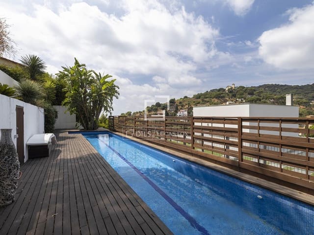 Villa/Maison de 5 chambres à louer à Barcelone ville avec piscine garage - 8 500 € (Ref: 10004459)
