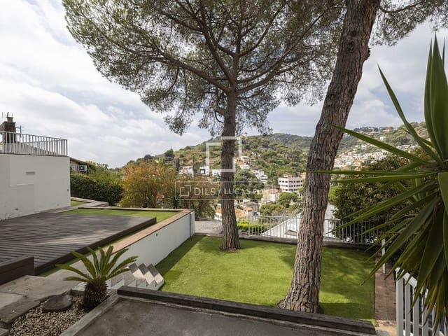 Villa/Maison de 5 chambres à louer à Barcelone ville avec piscine garage - 8 500 € (Ref: 10004459)