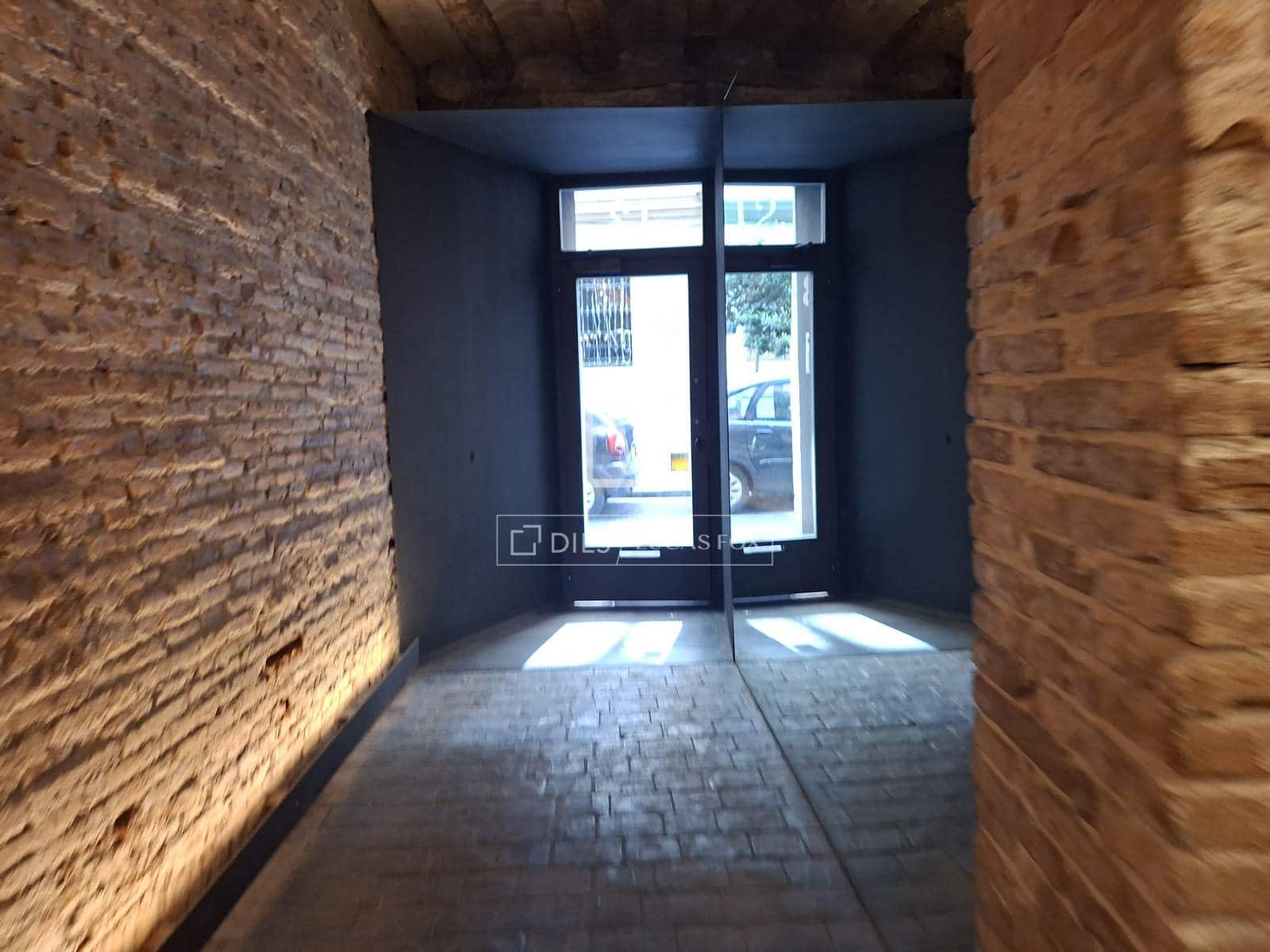 2 soveværelse Lejlighed til salg i Barcelona by - € 480.000 (Ref: 10004460)