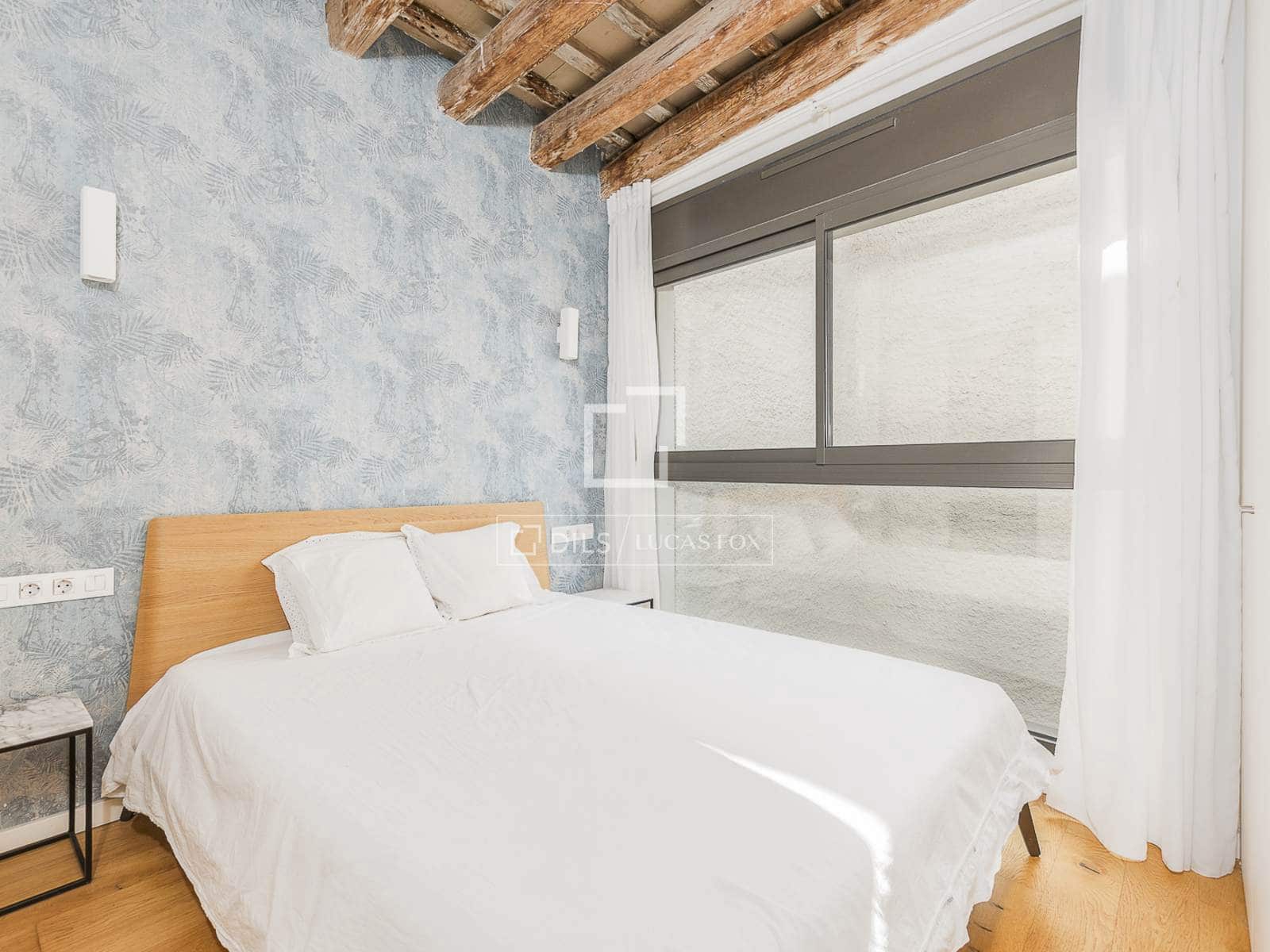 2 soveværelse Lejlighed til salg i Barcelona by - € 480.000 (Ref: 10004460)