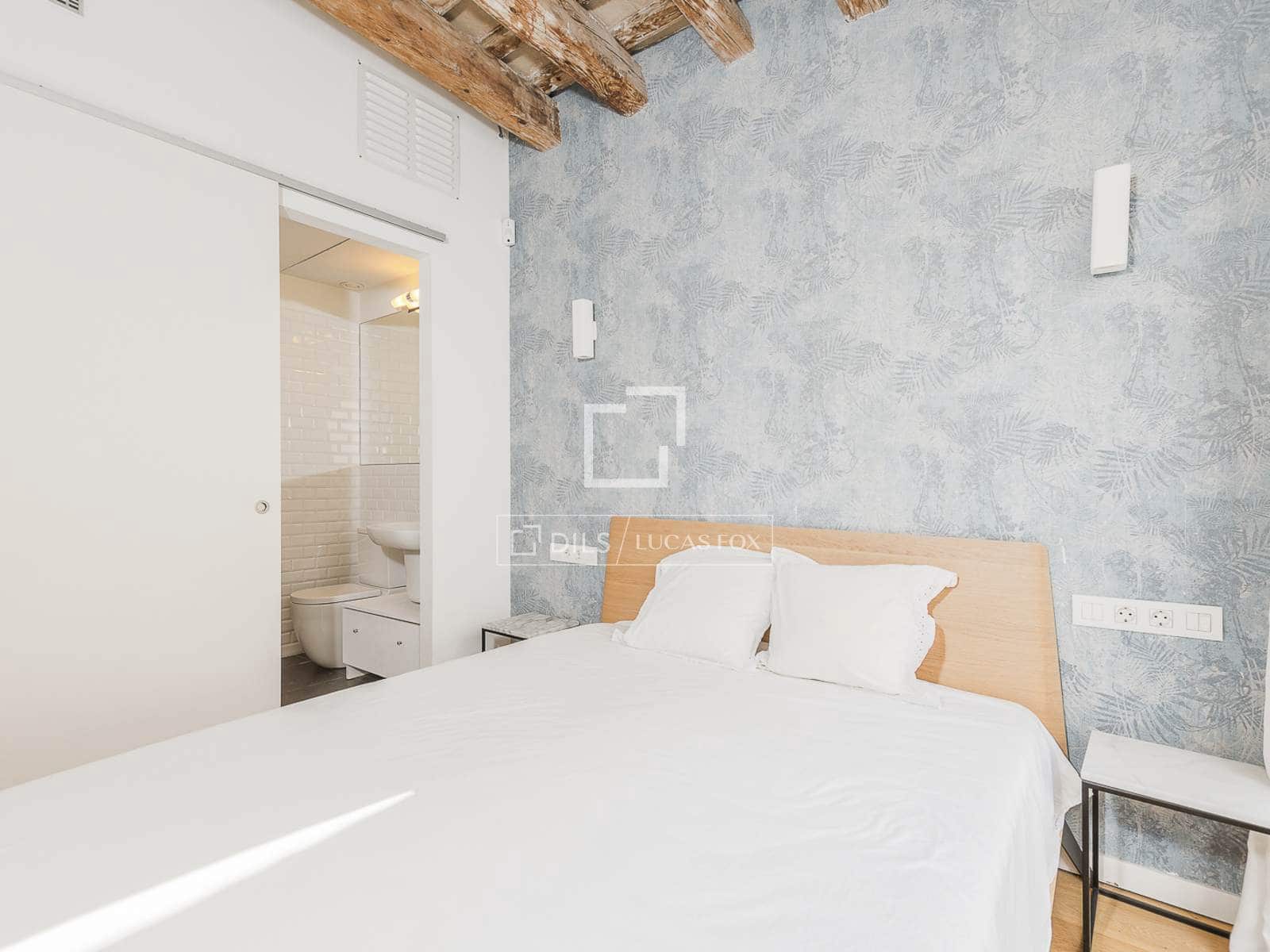 2 soveværelse Lejlighed til salg i Barcelona by - € 480.000 (Ref: 10004460)