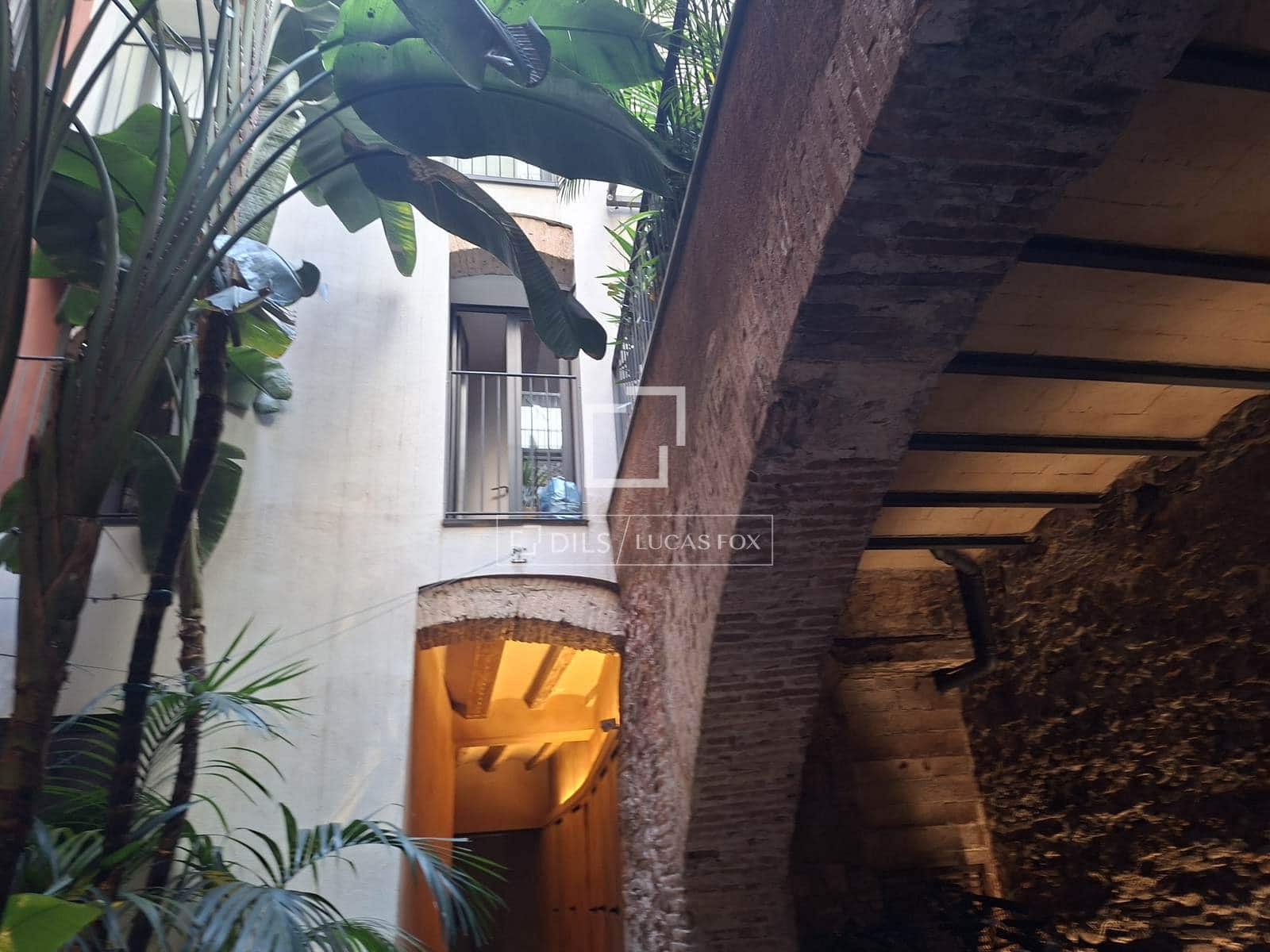 2 soveværelse Lejlighed til salg i Barcelona by - € 480.000 (Ref: 10004460)