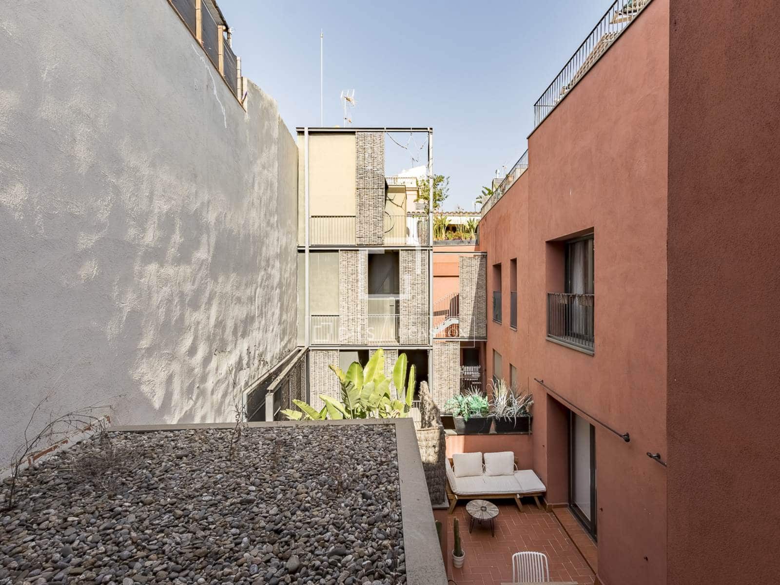 2 soveværelse Lejlighed til salg i Barcelona by - € 480.000 (Ref: 10004460)