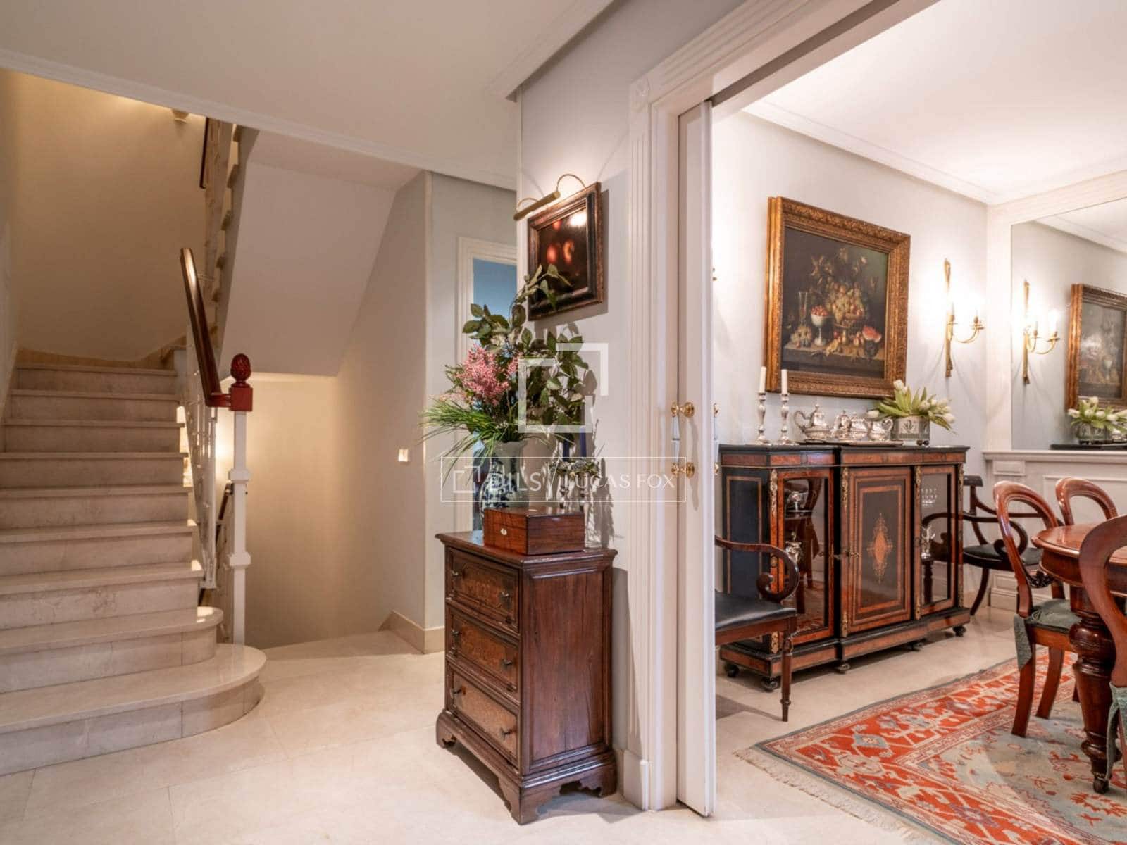 5 bedroom Villa for sale in Madrid city with pool garage - € 4,300,000 (Ref: 10004461)