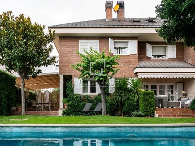 5 bedroom Villa for sale in Hispanoamérica, Madrid city with pool garage - € 4,300,000 (Ref: 10004461)